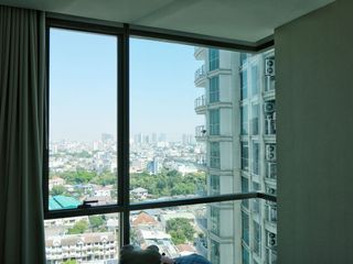 Condo en venta de 2 habitaciones en Khlong Toei, Bangkok