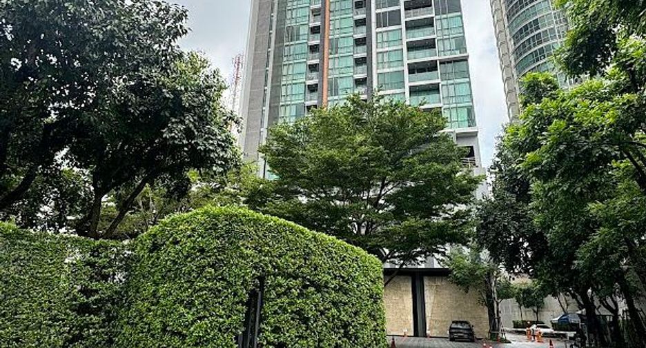 Condo en venta de 2 habitaciones en Khlong Toei, Bangkok