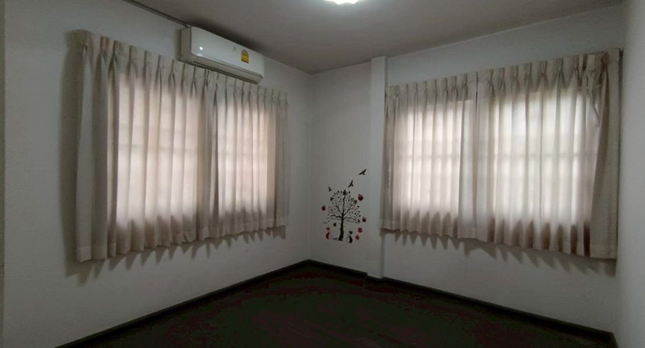 À vendre 3 chambres maison à Mueang Nonthaburi, Nonthaburi