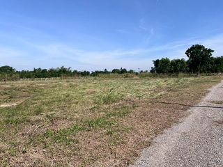 出售 土地 在 Tha Muang, Kanchanaburi