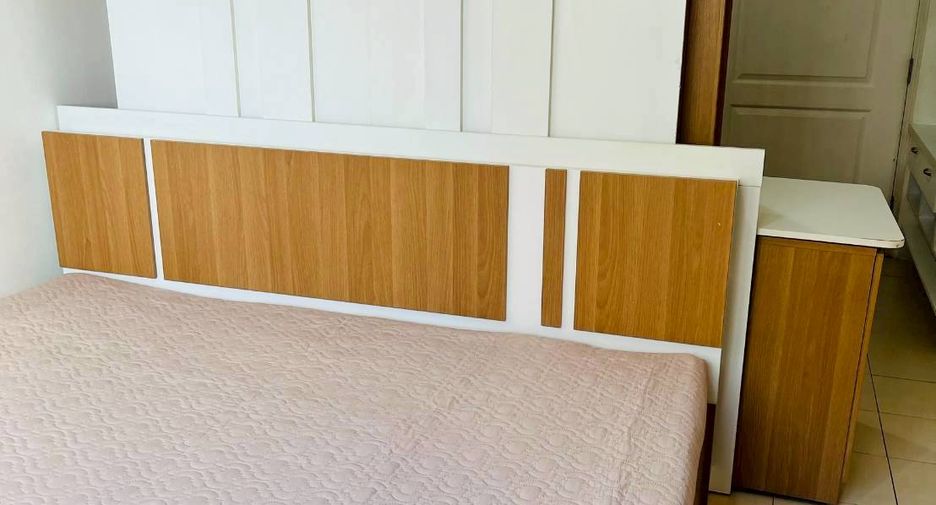 À vendre 1 chambre condo à Khan Na Yao, Bangkok