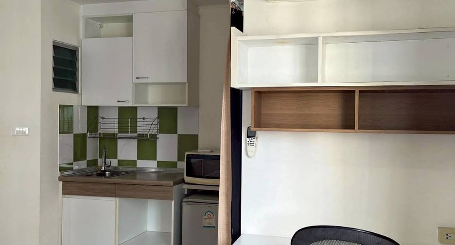 À vendre 1 chambre condo à Khan Na Yao, Bangkok