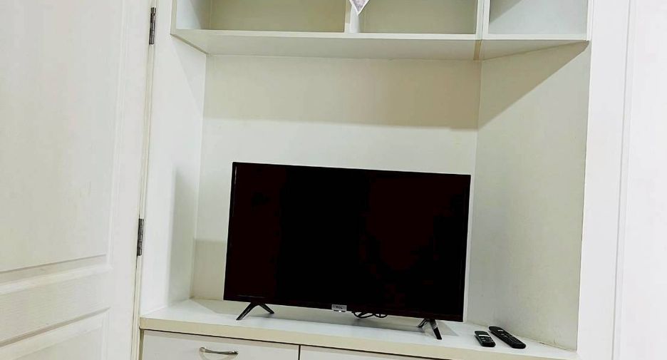 À vendre 1 chambre condo à Khan Na Yao, Bangkok