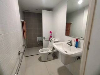 For sale 3 bedrooms townhouse in Mueang Samut Sakhon, Samut Sakhon