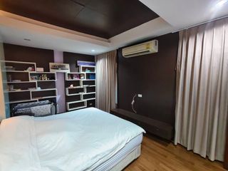 Casa en venta de 5 habitaciones en Pak Kret, Nonthaburi