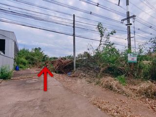 For sale land in Si Maha Phot, Prachin Buri