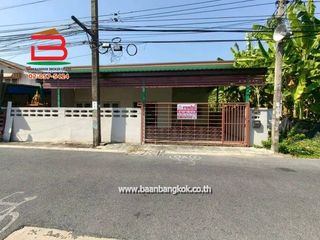 For sale 2 ベッドルーム house in Sai Mai, Bangkok