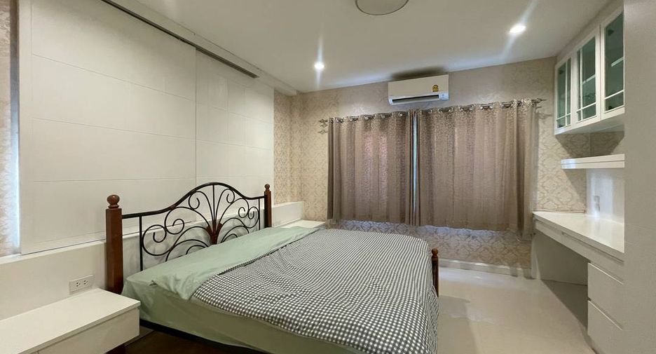 À louer 4 chambres maison à Hang Dong, Chiang Mai