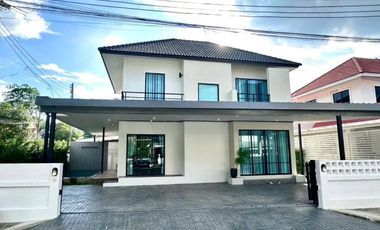 For sale 4 bedrooms house in Hang Dong, Chiang Mai