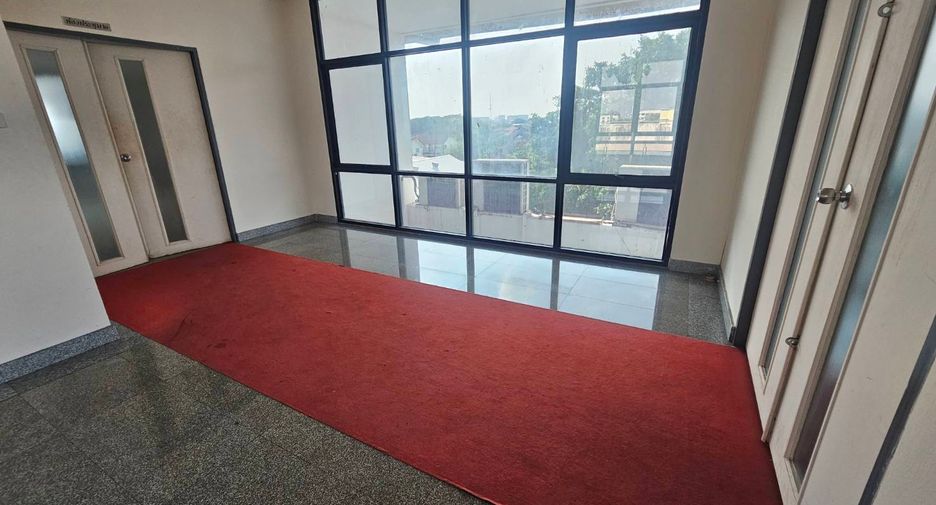 For rent and for sale 10 bedrooms retail Space in Bang Khen, Bangkok