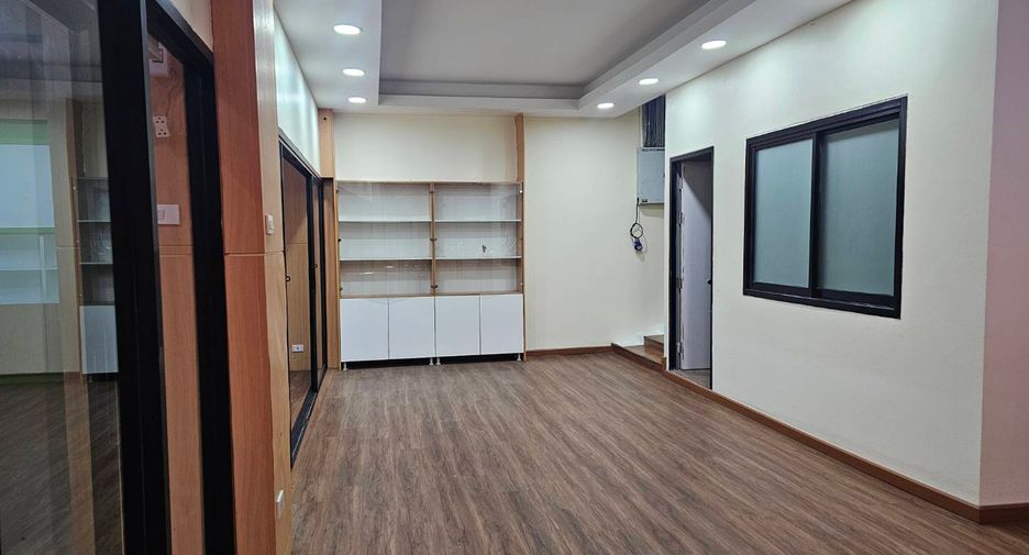 For rent and for sale 10 bedrooms retail Space in Bang Khen, Bangkok