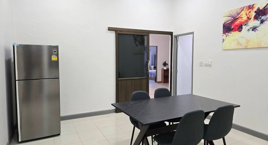 For rent 4 bedrooms house in Mueang Phuket, Phuket