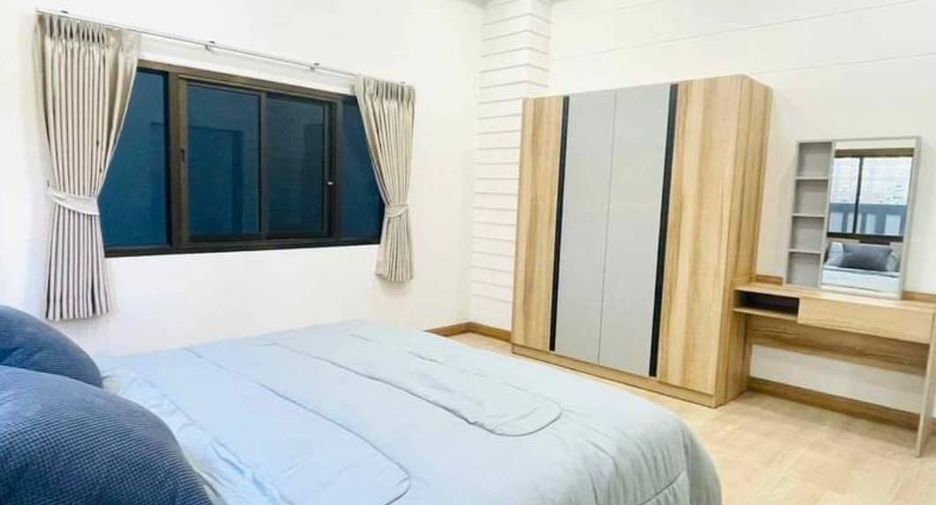 For rent 4 bedrooms house in Mueang Phuket, Phuket