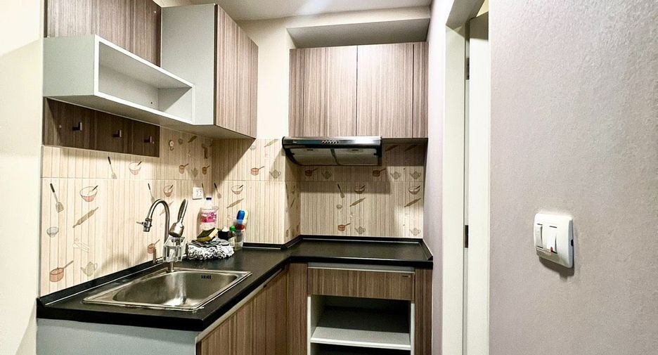 For sale 1 bed condo in Min Buri, Bangkok
