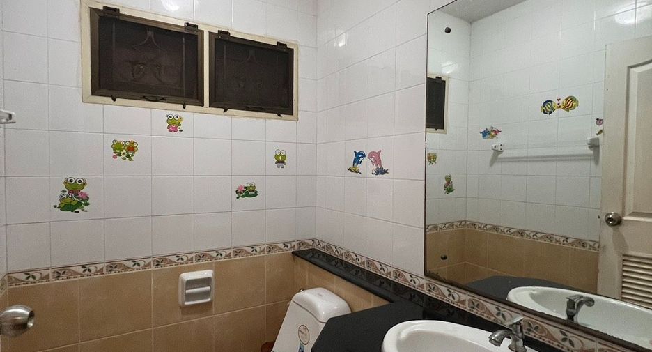 For sale 3 ベッドルーム house in Khlong Luang, Pathum Thani