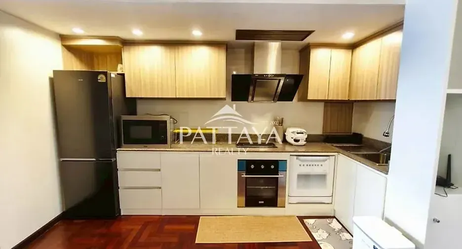 For rent 3 ベッドルーム condo in Bang Lamung, Chonburi