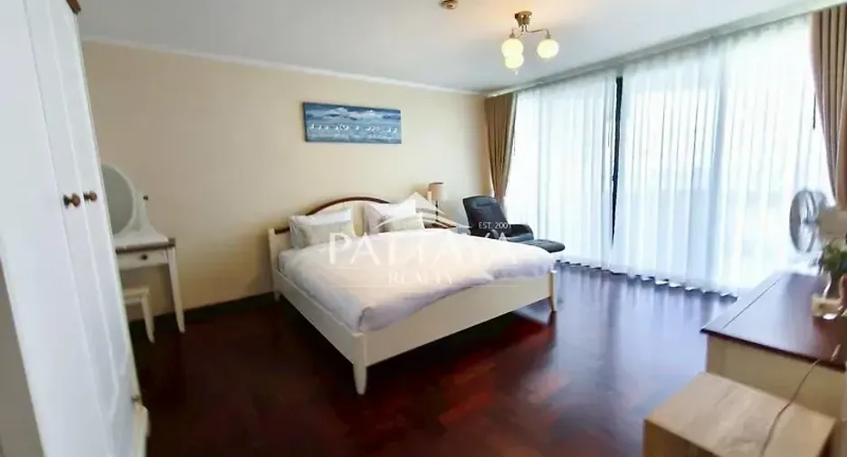 For rent 3 ベッドルーム condo in Bang Lamung, Chonburi
