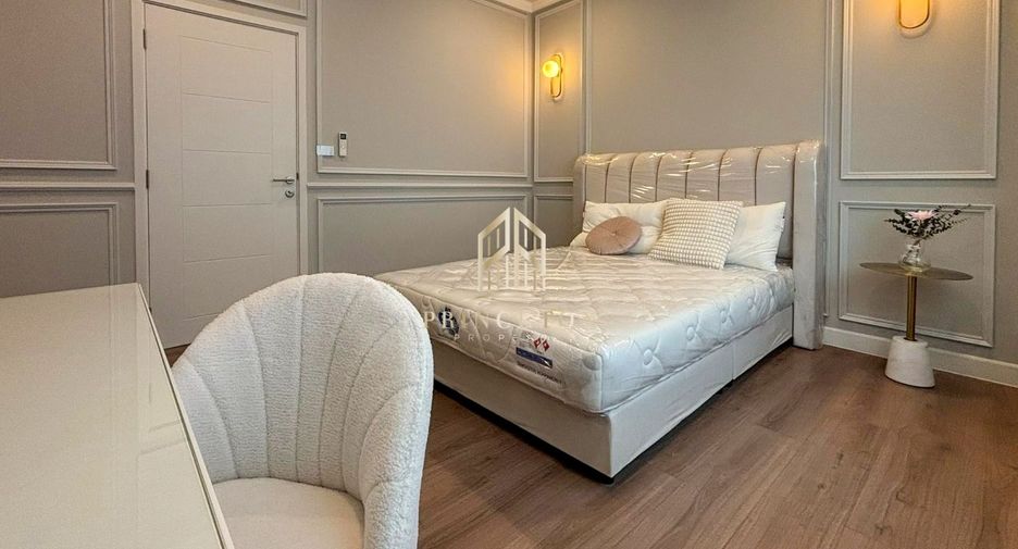 Haus zur Miete mit 5 Zimmer in Bang Phli, Samut Prakan