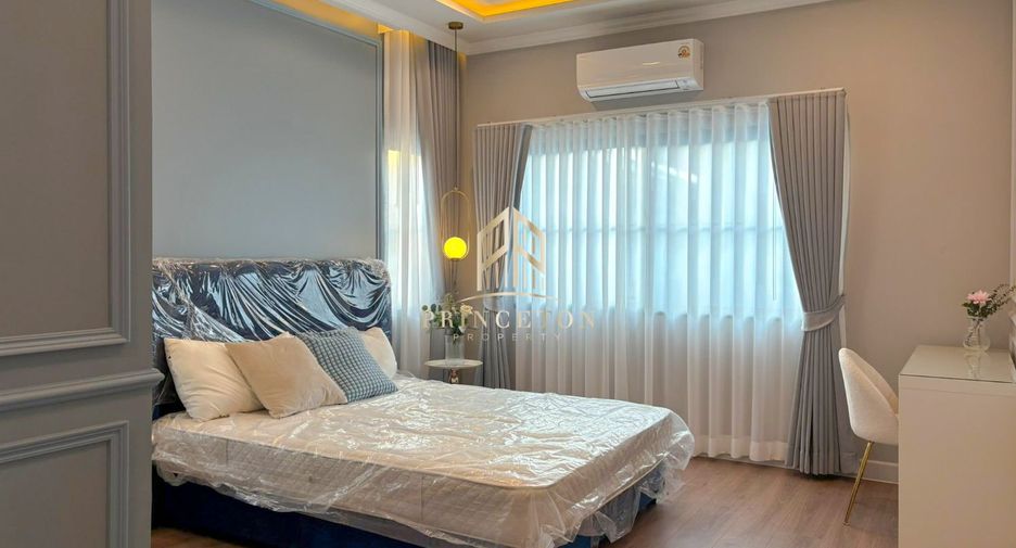 Haus zur Miete mit 5 Zimmer in Bang Phli, Samut Prakan