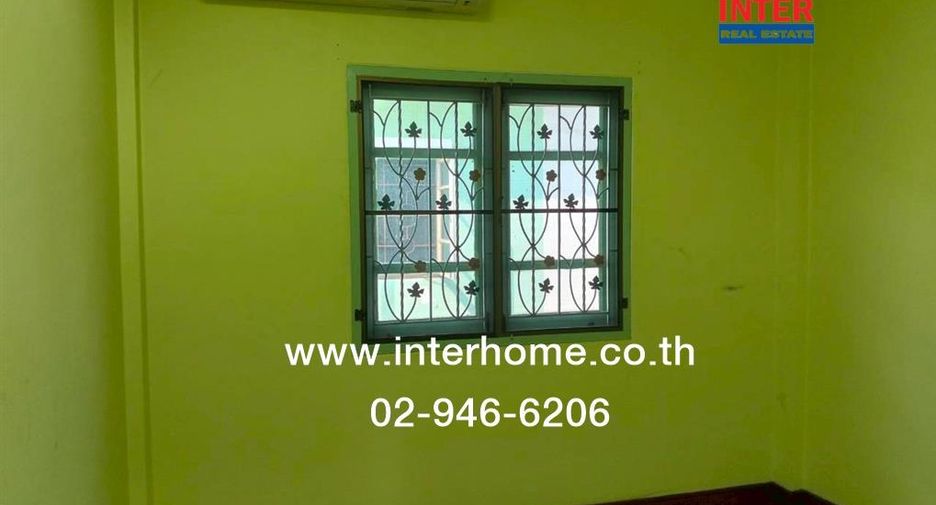 For sale 3 bedrooms townhouse in Bueng Kum, Bangkok