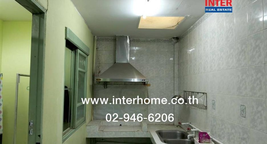 For sale 3 bedrooms townhouse in Bueng Kum, Bangkok