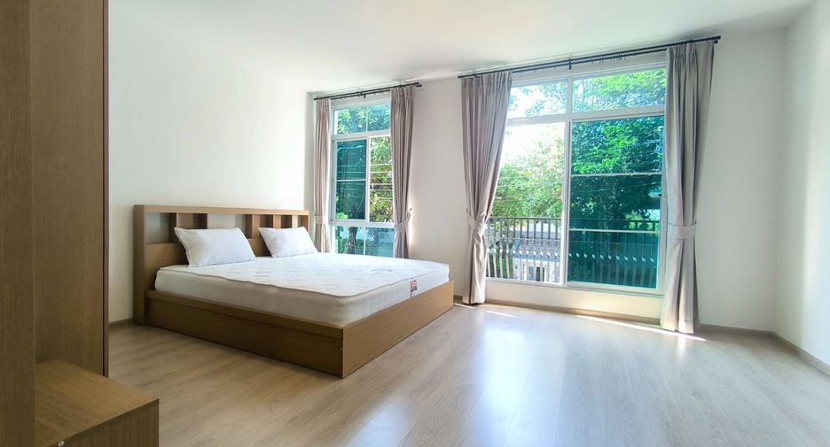 For rent 2 bedrooms townhouse in Bang Phli, Samut Prakan