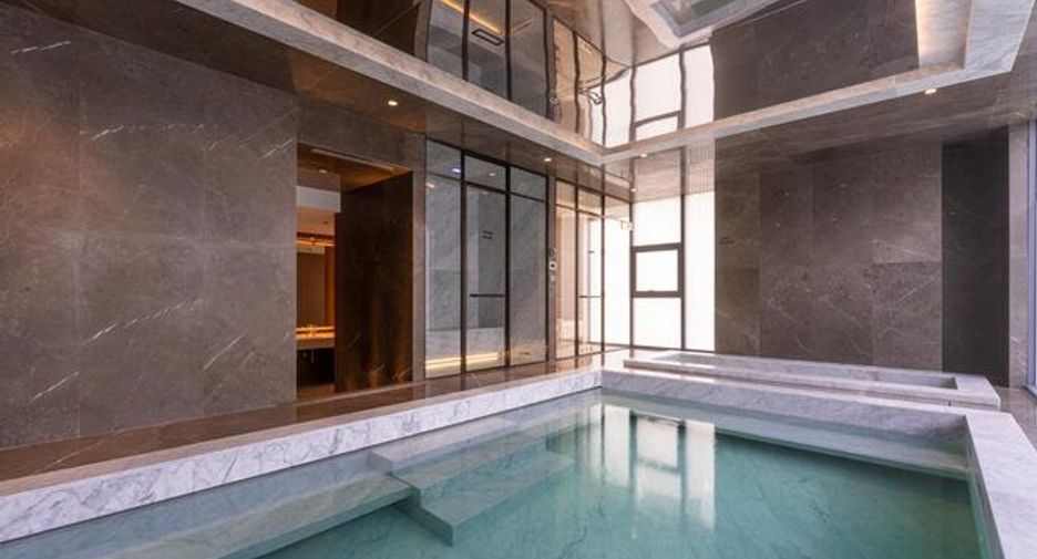 Condo en alquiler de 1 habitaciones en Pathum Wan, Bangkok