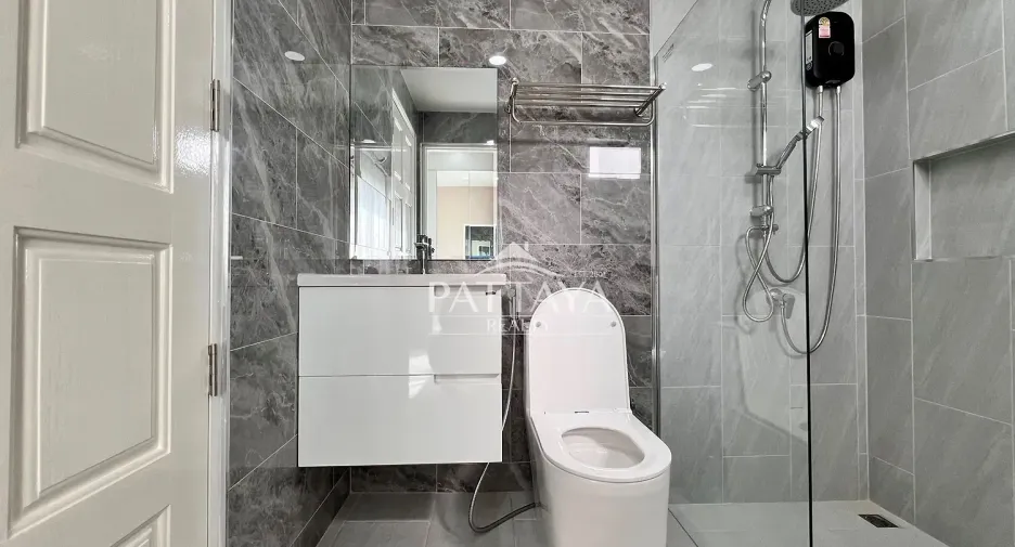 À vendre 3 chambres maison à Bang Lamung, Chonburi