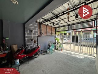 For sale 2 bedrooms townhouse in Bang Sao Thong, Samut Prakan
