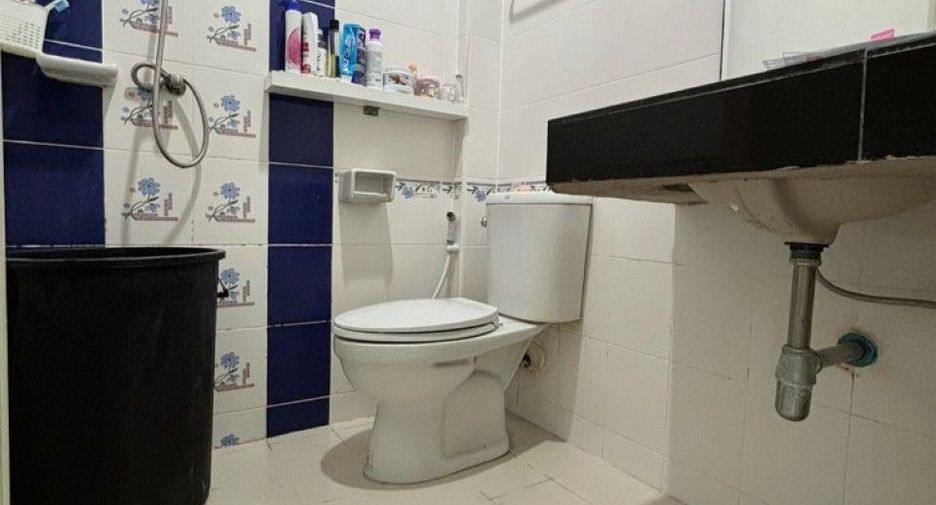 For sale 2 bedrooms townhouse in Bang Sao Thong, Samut Prakan