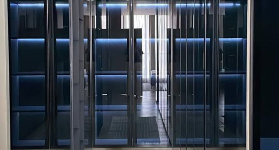 Condo en alquiler de 2 habitaciones en Pathum Wan, Bangkok