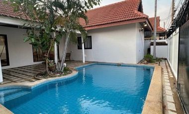 Villa zur Miete mit 3 Zimmer in Bang Lamung, Chonburi