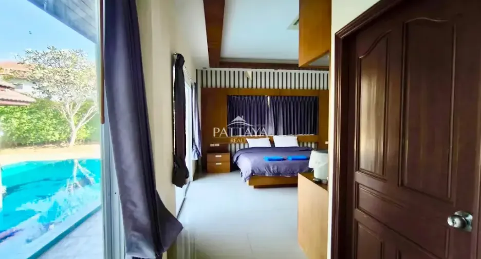 For rent and for sale 3 bedrooms villa in Bang Lamung, Chonburi