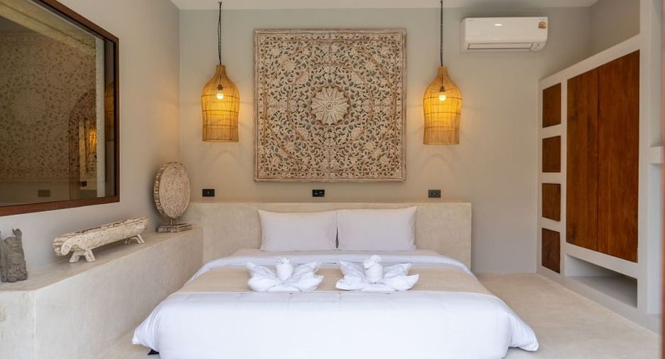 For rent 3 bedrooms villa 