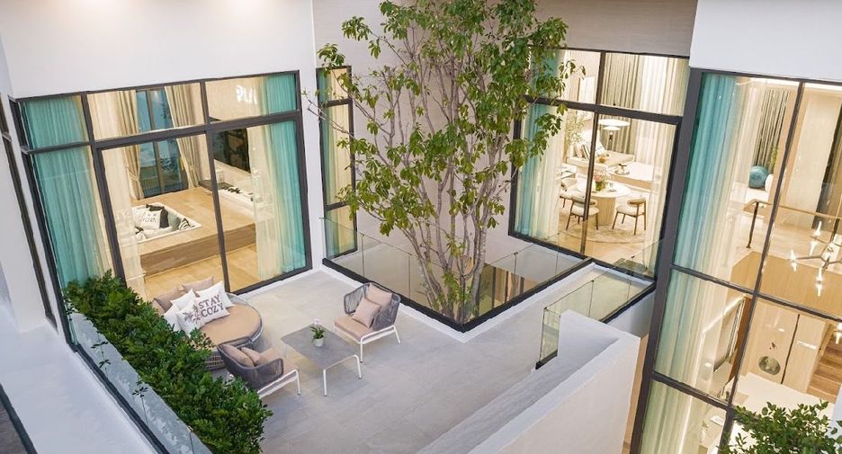For sale 4 bedrooms house in Mueang Nonthaburi, Nonthaburi