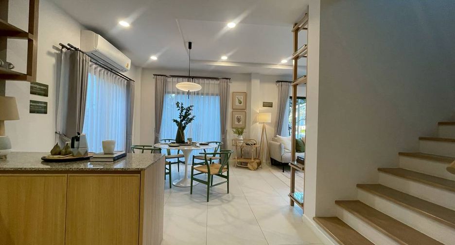 出售 4 卧室 独立屋 在 Saraphi, Chiang Mai