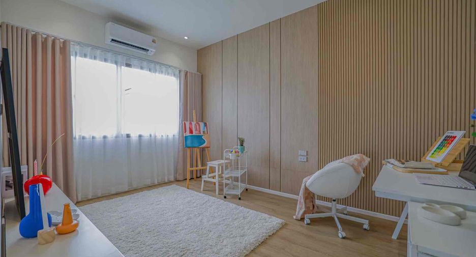 Haus zum Kauf mit 4 Zimmer in Bang Lamung, Chonburi