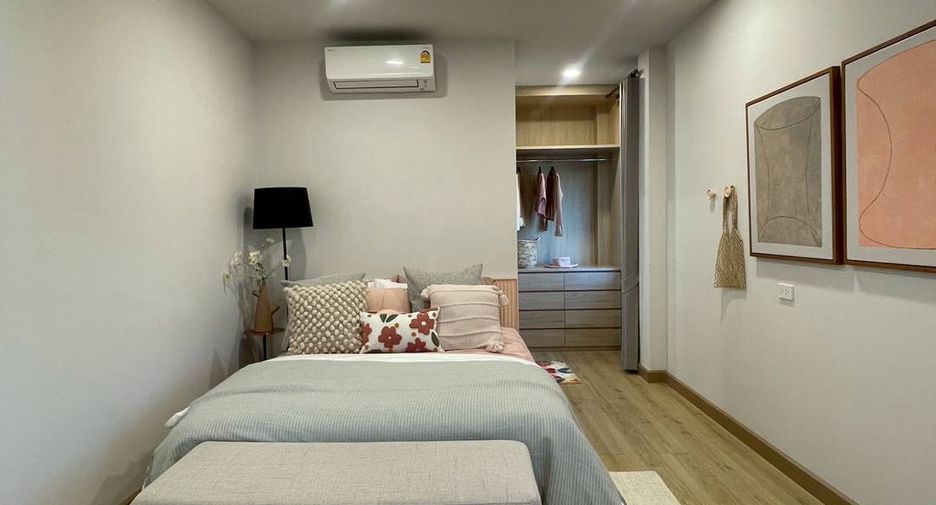 Casa en venta de 4 habitaciones en Saraphi, Chiang Mai