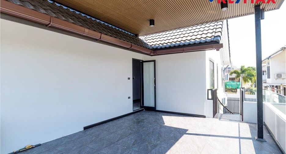 Casa en venta de 4 habitaciones en South Pattaya, Pattaya