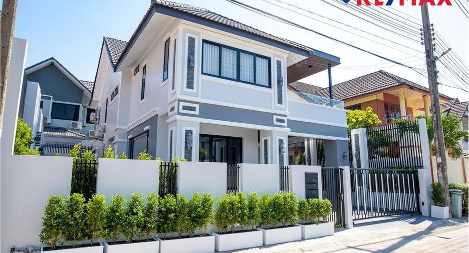 Casa en venta de 4 habitaciones en South Pattaya, Pattaya