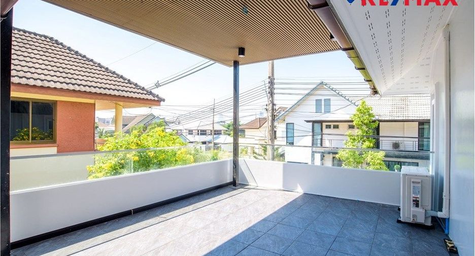 Casa en venta de 4 habitaciones en South Pattaya, Pattaya