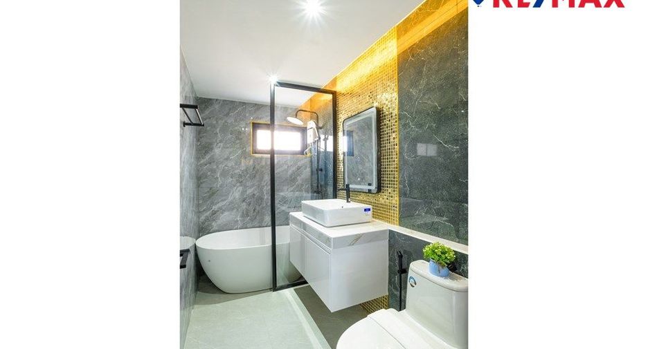 Casa en venta de 4 habitaciones en South Pattaya, Pattaya