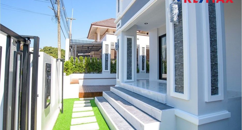 Casa en venta de 4 habitaciones en South Pattaya, Pattaya