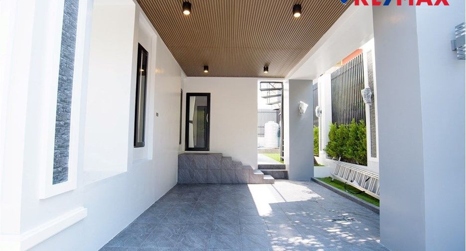 Casa en venta de 4 habitaciones en South Pattaya, Pattaya