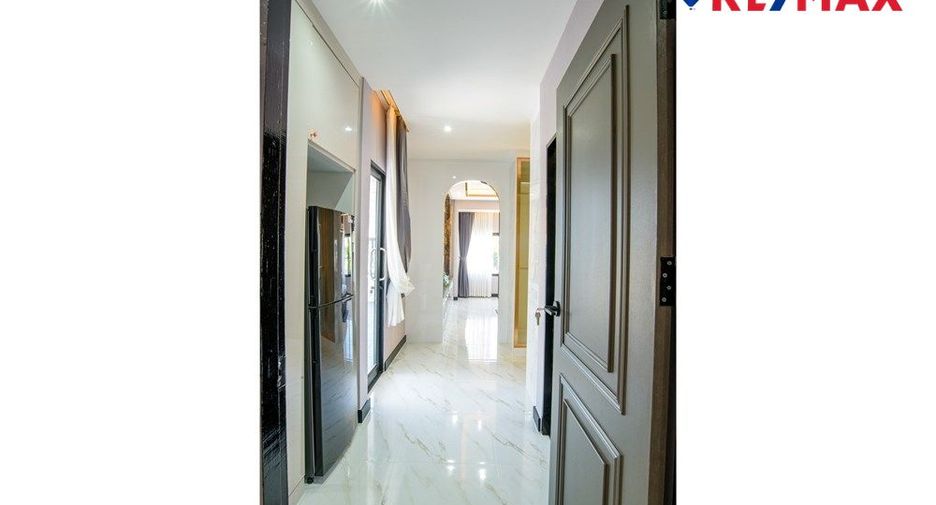 Casa en venta de 4 habitaciones en South Pattaya, Pattaya