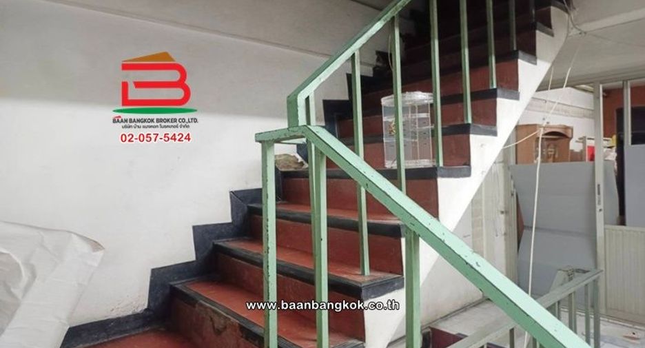 For sale 5 bedrooms retail Space in Chatuchak, Bangkok