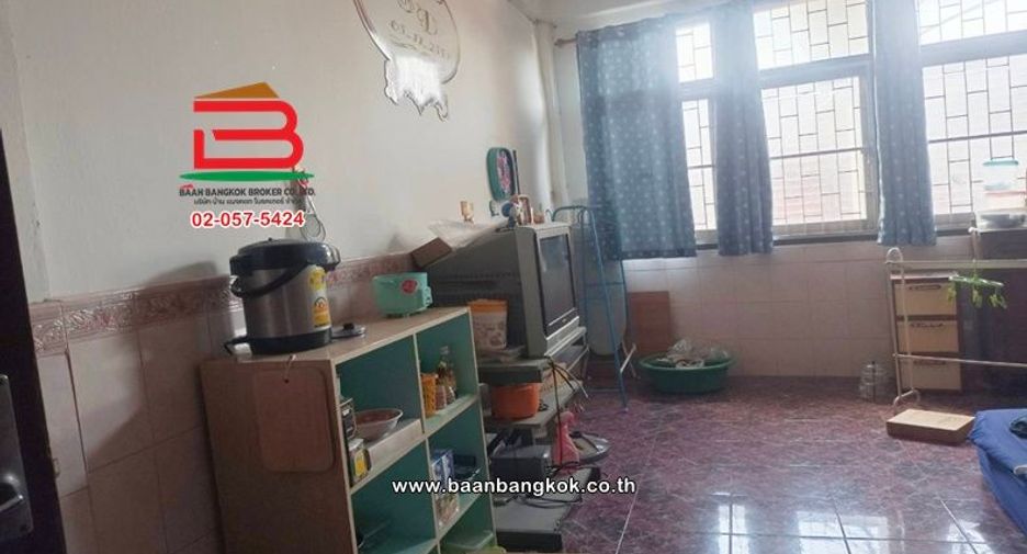 For sale 5 bedrooms retail Space in Chatuchak, Bangkok