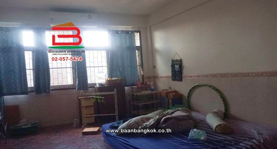 For sale 5 bedrooms retail Space in Chatuchak, Bangkok