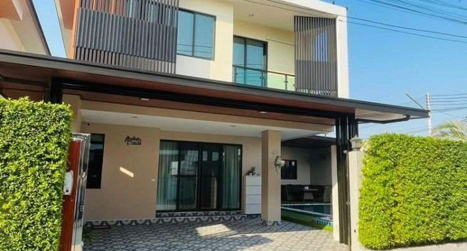 For sale 4 ベッドルーム house in Bang Lamung, Chonburi