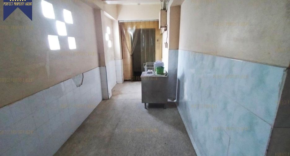 For sale 5 bedrooms warehouse in Prawet, Bangkok
